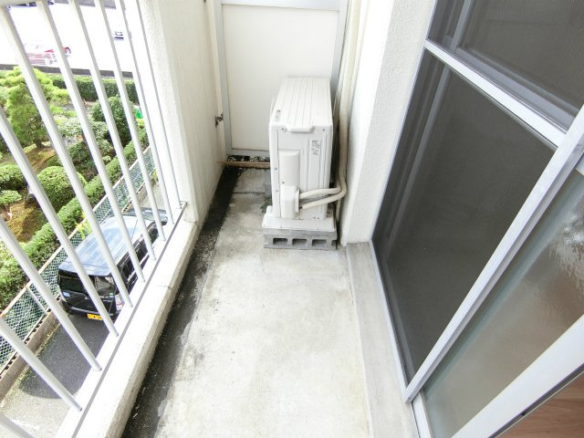 第2秋葉ビルのバルコニー