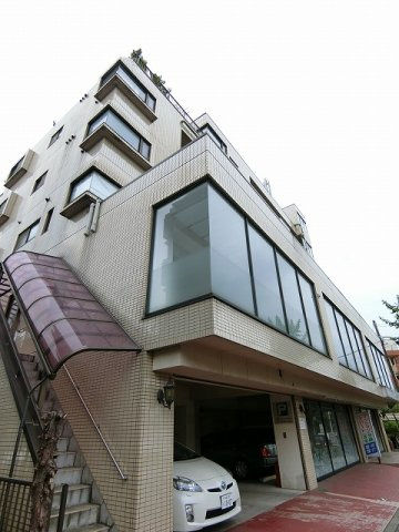 昭島市松原町１丁目の賃貸マンションの外観