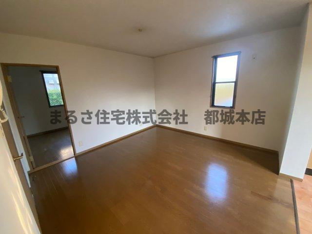 セジュールウエストの居間・リビング