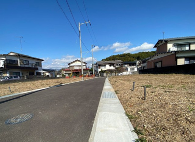 【前面道路含む現地写真】 | 大津　分譲地