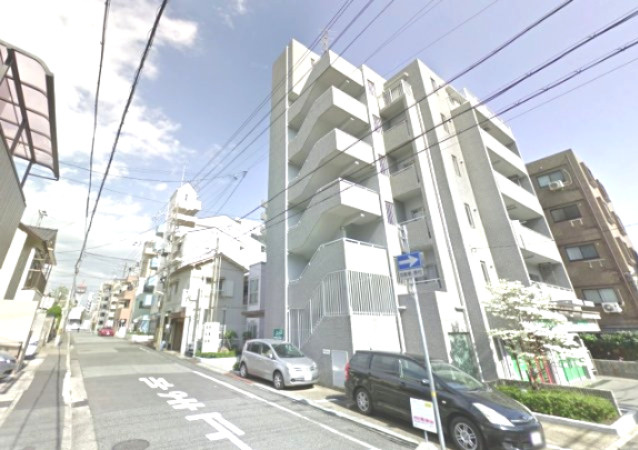 コンブリオアダチの外観