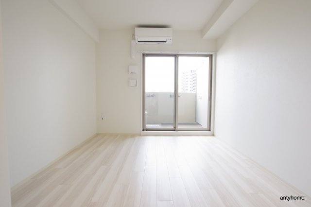 レジュールアッシュ都島ブリーゼ　仲介手数料無料の居間・リビング