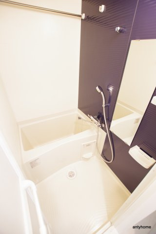 レジュールアッシュ都島ブリーゼ　仲介手数料無料の浴室