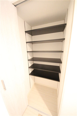 【収納】 | フォーリアライズ本町レクス