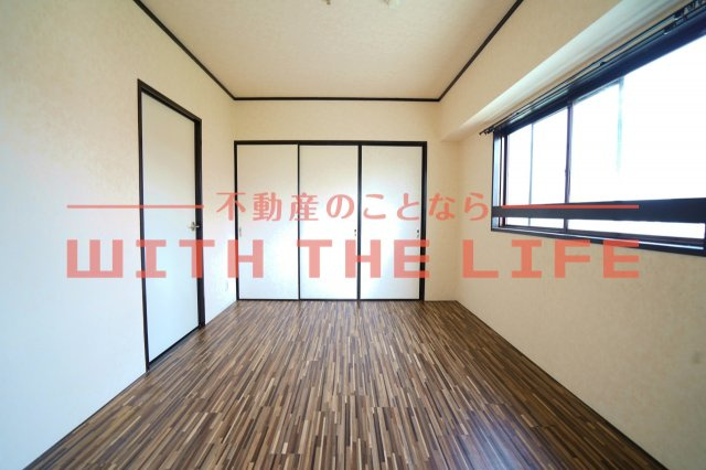 ブランビル【キャッシュバック対象物件】の洋室|個人の部屋や寝室として使える洋室です