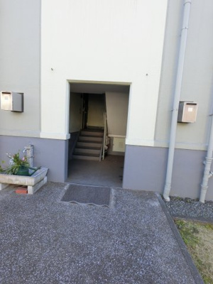 【エントランス】 | 竹山団地1306号棟 | エントランス部分。