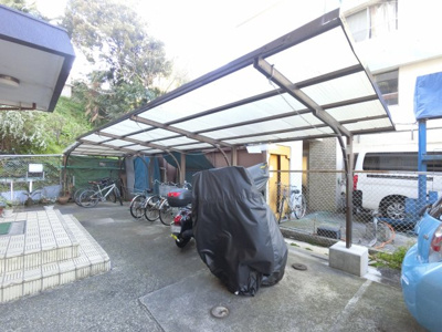 【その他共用部分】 | 二ツ池ハイネス | 自転車置き場・バイク置場です。