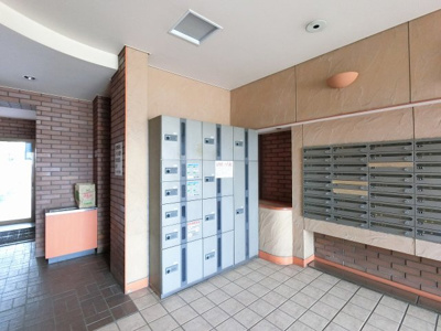 【その他共用部分】 | コープ野村日吉 | 不在時にもお荷物が受け取れる宅配ボックス