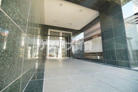 新千葉小川マンションのエントランス