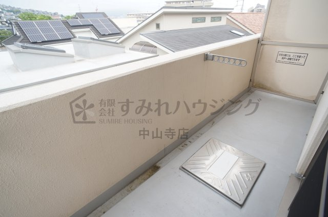 リーガルコート山本駅前のバルコニー