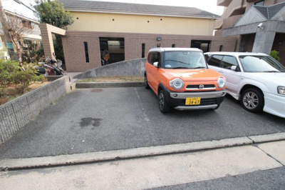 【駐車場】 | アビタシオン岸田