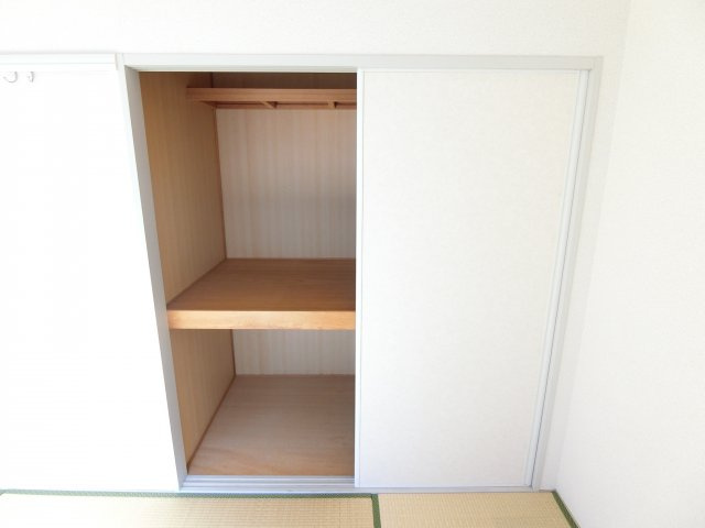 メゾン・ヒロの収納