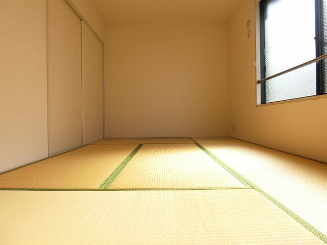 メゾン・ヒロの和室