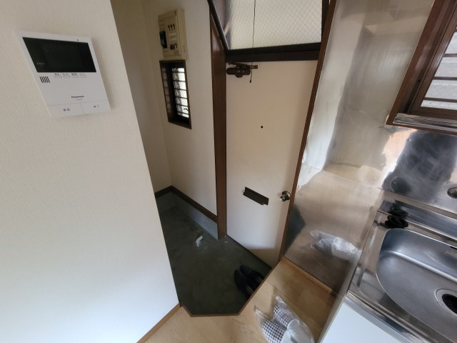 ＩＶＹ　ＡＬＬＥＹの玄関