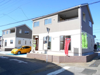 【外観】 | 新築　加須市　花崎2丁目　全4棟　1号棟　角地 | ・花崎駅徒歩10分・駐車場2台並列・南向き・４ＳLDKとインナー・花崎北小・加須東中・駅徒歩10分電車通勤。新型コロナの影響につき、お電話下さい。対応丁寧。