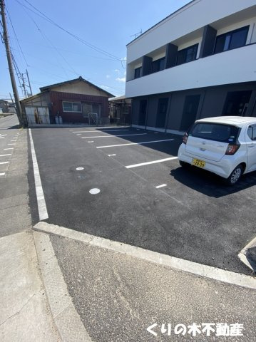 【駐車場】 | Kiefer ains | 駐車スペースもあります