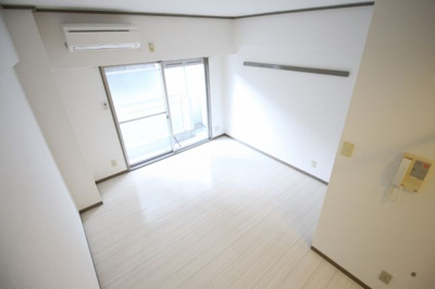 【居間・リビング】 | プルーリオン竹鼻