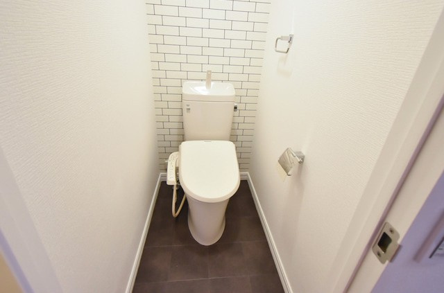 グリーンヒル 【キャッシュバック対象物件】のトイレ|落ち着いたトイレです