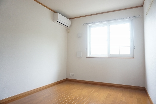 フォーリーフBの洋室