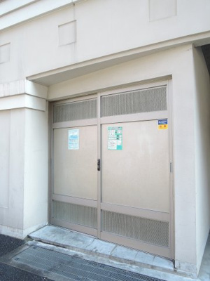 【その他共用部分】 | エルズ新横浜プリズムピラー | 敷地内ゴミ置場