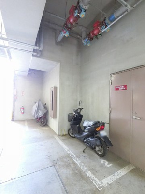 【その他共用部分】 | ランドシティ横濱野毛坂ヒルステージ | バイク置場