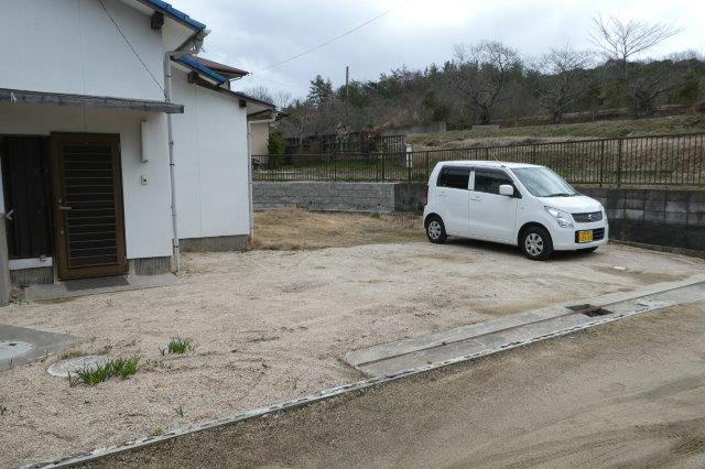 倉敷市中庄の一戸建ての駐車場|３～４台可