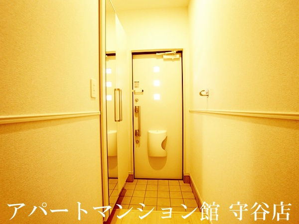 ボヌール　ミーの玄関