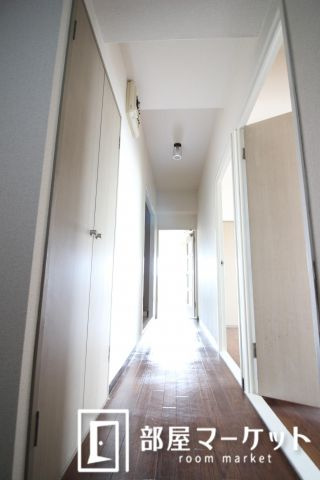 【ロビー】 | ファミール朝日 | 同型タイプ