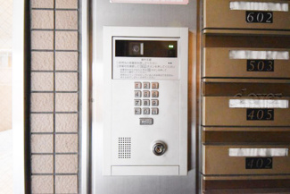【エントランス】 | オートロック
