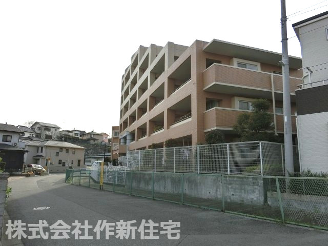 サンクレイドル薬園台弐番館　南西角住戸の外観