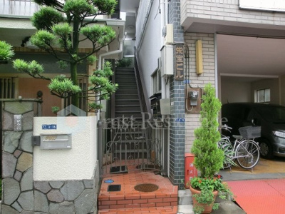 【エントランス】 | 栄宝ビル