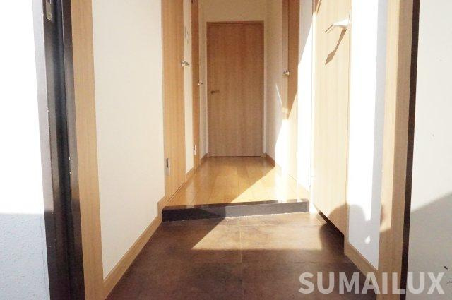 フェリーチェ九品寺の玄関