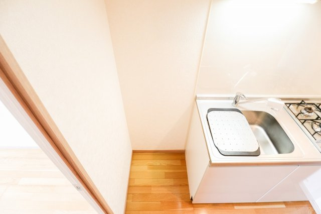 サヴォイグランデウォーターサイド　9階のキッチン|別号室のものです。現状優先になります。
