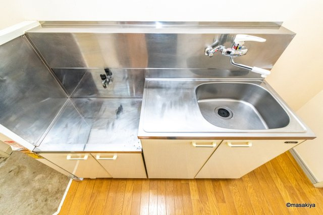 トレイン北堀のキッチン|キッチン