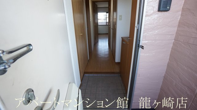 プレシャスの玄関