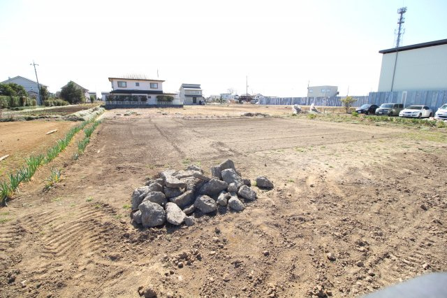 川越市寺山　建築条件なし売地　東武東上線『川越駅』バス16分　【山田小学区】
