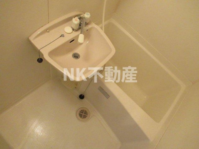 【浴室】 | ラポルテじゅじゅ（河内小阪賃貸） | お風呂で日々の疲れを落としましょう