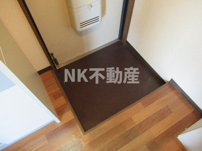 【玄関】 | ラポルテじゅじゅ（河内小阪賃貸） | 明るい玄関です
