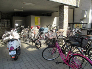 【その他共用部分】 | 駐輪場です