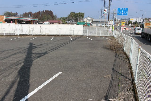 都城市高城町石山の事務所の外観