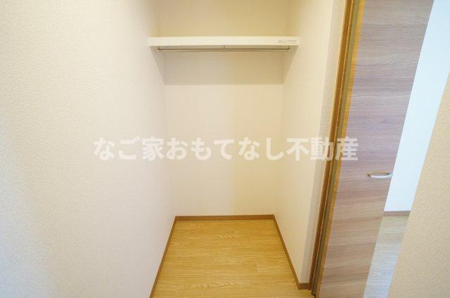 【収納】 | 六ツ師北屋敷2329-2KODATEXⅤ | 同型タイプ