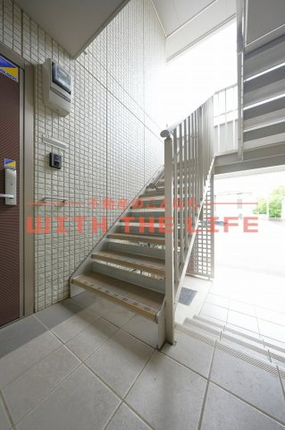 プロシア【10，000円キャッシュバック対象物件】のロビー|ゆとりのあるロビーです