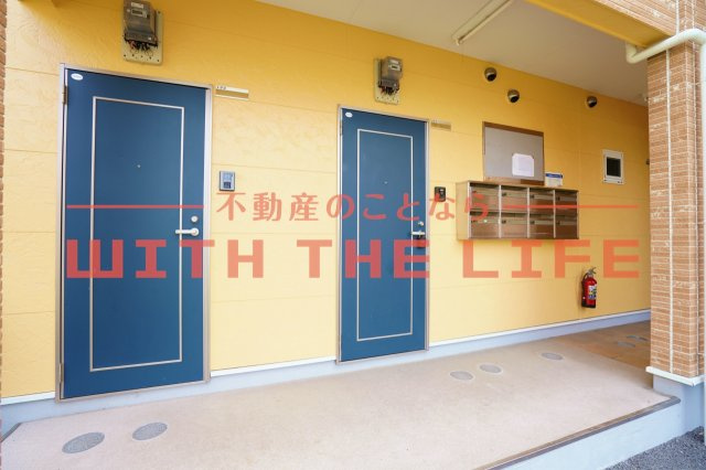 リブレア御井町【キャッシュバック対象物件】のエントランス|毎日通るエントランスはこのようになっています