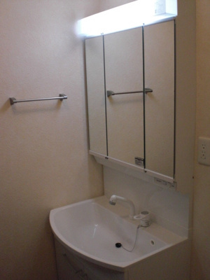 【独立洗面台】 | アムール姫路南