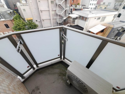 【バルコニー】 | アンリーヴ北野