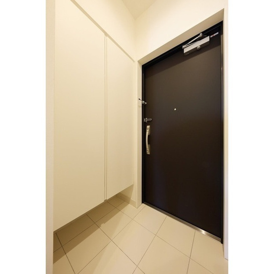 【玄関】 | HAMACHO APARTMENTS