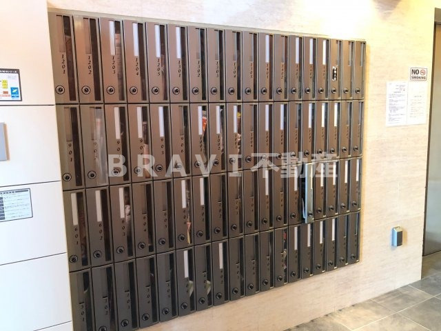 サムティ難波グレイス　BRAVI不動産のその他共用部分|【サムティ難波グレイス】メールボックス