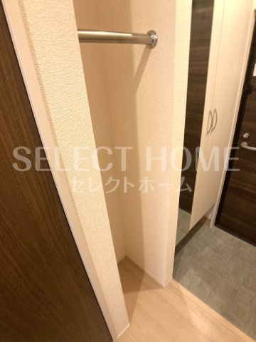  | ロイヤル岡崎柱