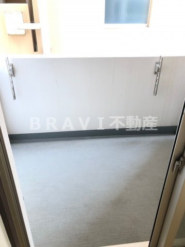 サムティ難波グレイス　BRAVI不動産のバルコニー|【サムティ難波グレイス】落ち着いた時間を過ごせるバルコニーです