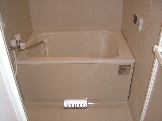 リベルテIの浴室|※同タイプの反転イメージ写真　現況優先